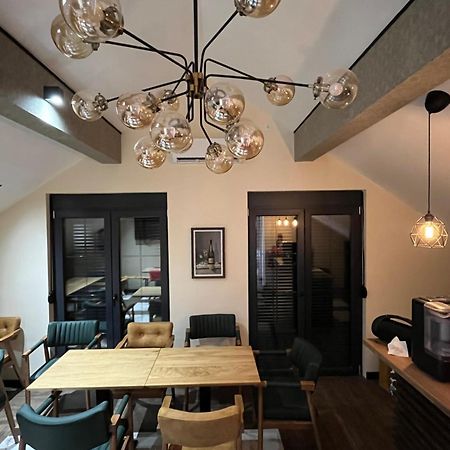 La Roue Hotell Vrsac Eksteriør bilde